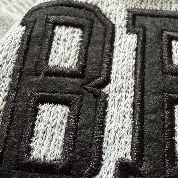 New NEW YORK POPULAR Myrtle Beach South Carolina Crewneck Sweatshirt SIZE S - Picture 6 of 9